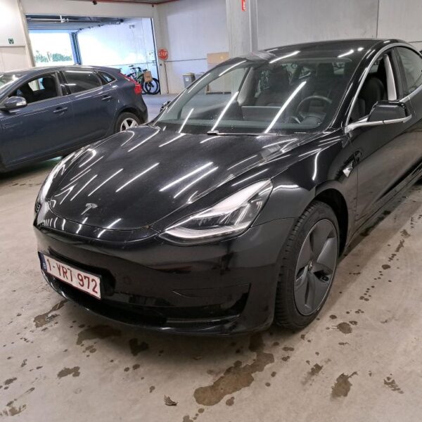 TESLA MODEL 3 Tes Standard Rwd Plus 306Pk * Electric *