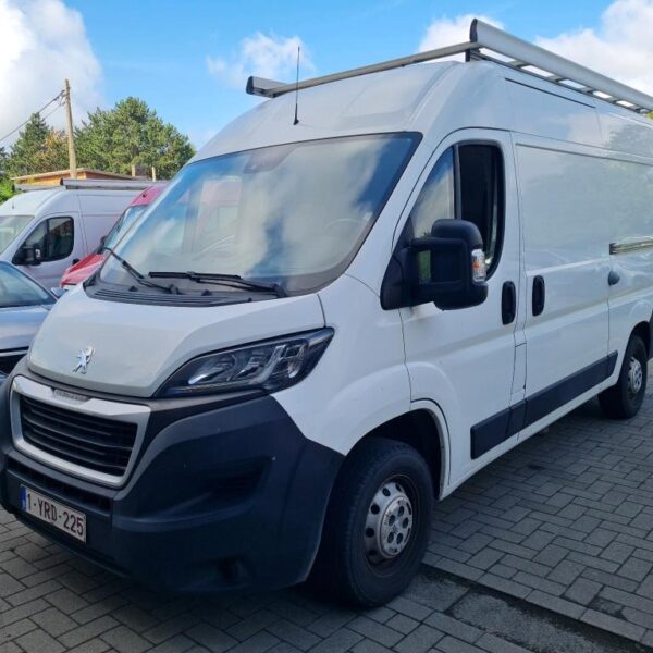 PEUGEOT - PEU BOXER B/F 2.2 BlueHDi 140PK Premium 335 L2H2 Pack Navigation & City & Safety & Two Side Sliding Doors