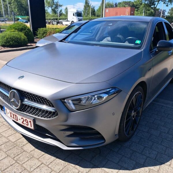 MERCEDES - MER A BERLINE 250 e 218PK DCT AMG Line Pack Leather & Premium & Night & 19 Inch Alloy * HYBRID *
