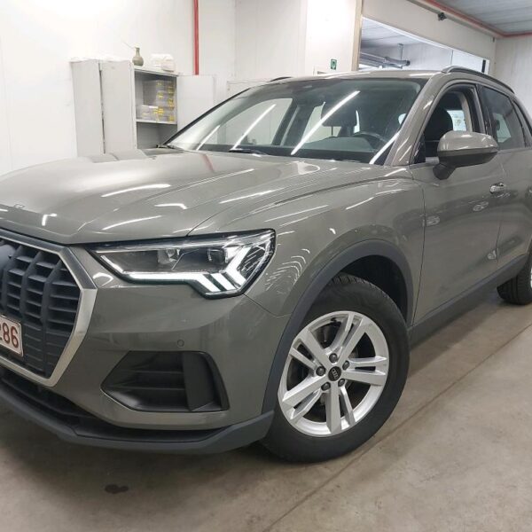 AUDI - AUD Q3 35 TFSI 150PK Pack Platinum & Adaptive Cruise Control * PETROL *