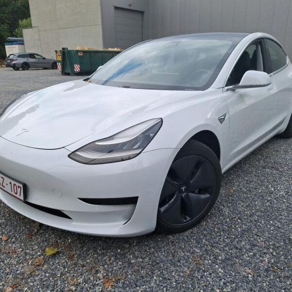 TESLA - TES MODEL 3 Standard RWD Plus 306PK & Towing Hook * ELECTRIC *